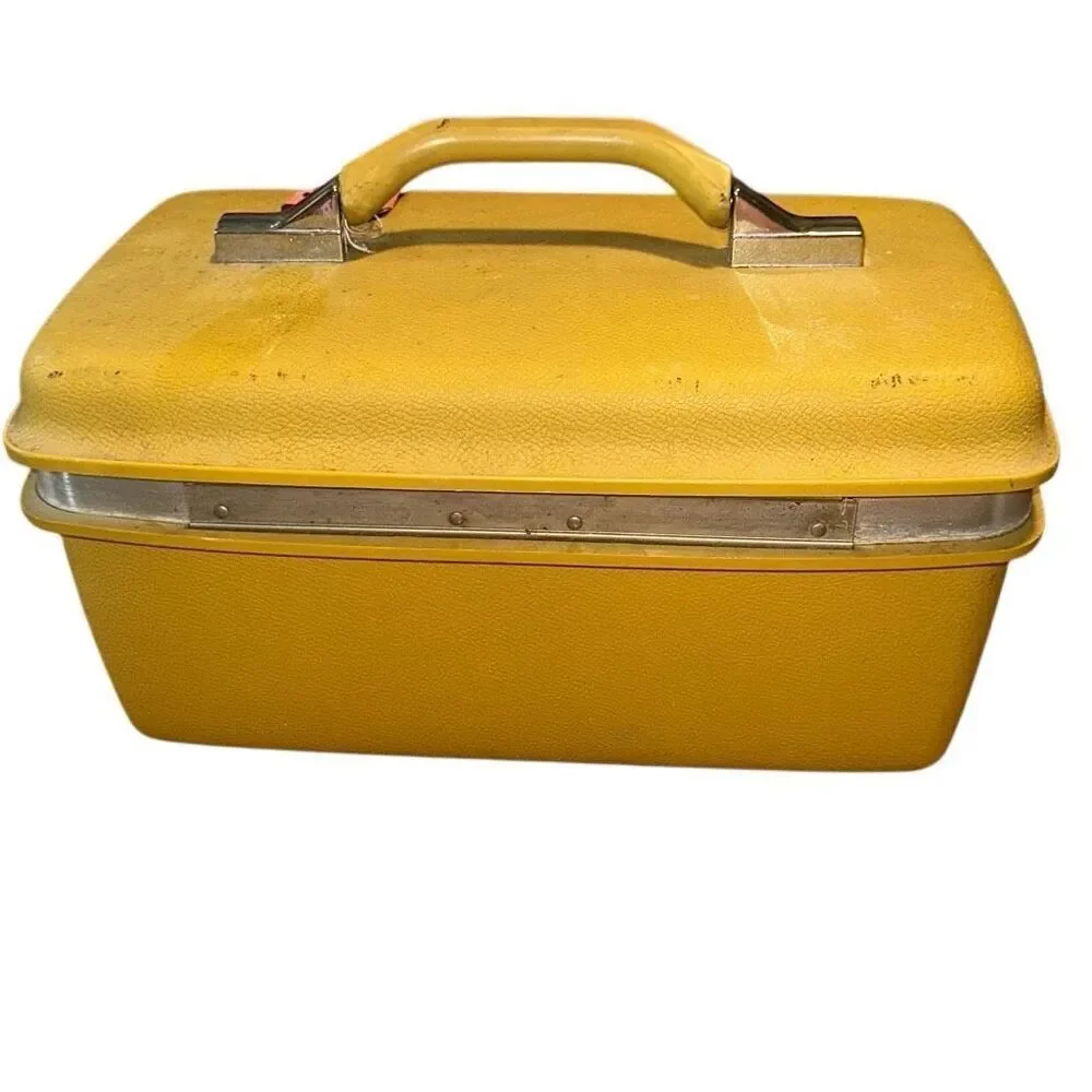 Vintage MCM Samsonite Saturn Retro Vanity Case Hard Suitcase Harvest Gold Yellow